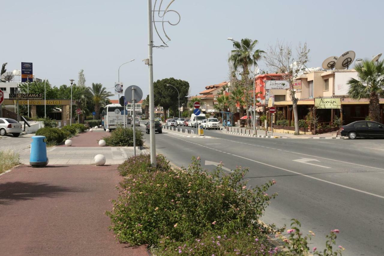 Kato Paphos Apt 400M To The Beach Eksteriør bilde